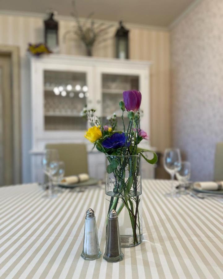 Diva Kacica Restaurant & Pansion Ξενοδοχείο Komárno Εξωτερικό φωτογραφία